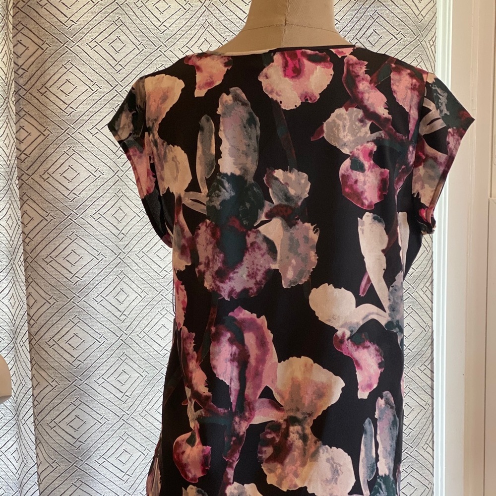 NWT Ivanka Trump Floral Blouse - Picture 2 of 10